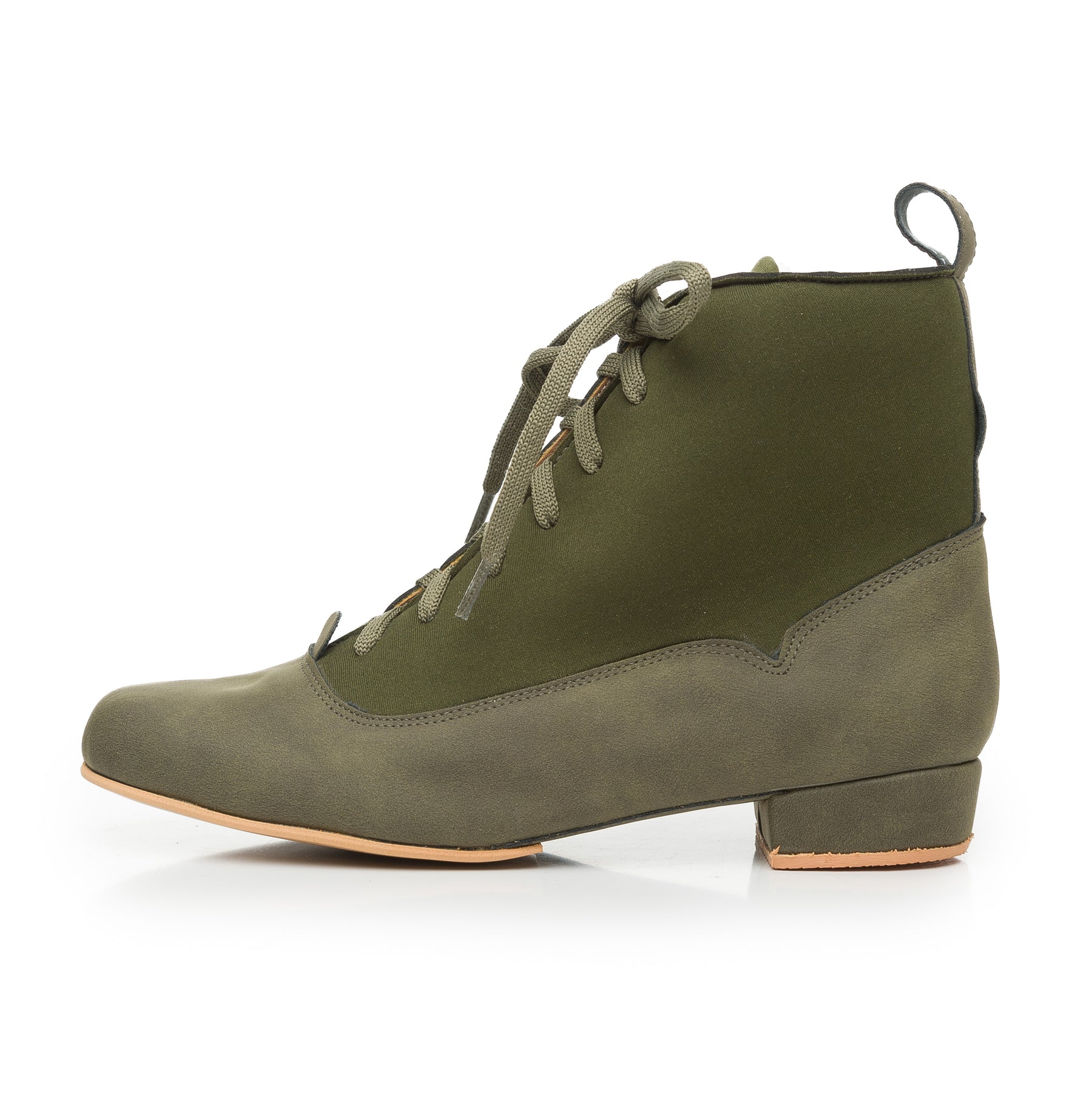 Lace Up Boots Classic